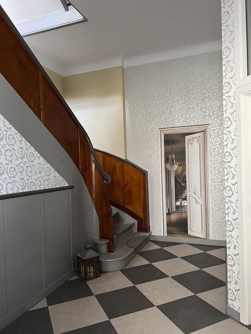 Prenájom bytu 4-izbový 120 m², Markgrafenstrasse 4, Magdeburg, Sasko-Anhaltsko Prenájom bytu 4-izbový 120 m², Markgrafenstrasse 4, Magdeburg, Sasko-Anhaltsko