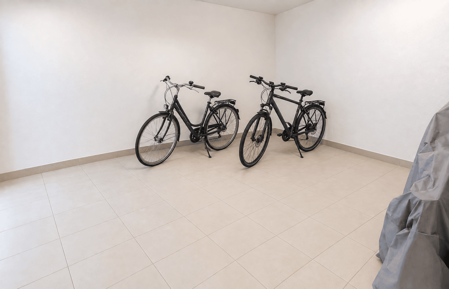 Prenájom bytu 3-izbový 112 m², George-C.-Marshall-Ring 80, Oberursel (Taunus), Hesensko Prenájom bytu 3-izbový 112 m², George-C.-Marshall-Ring 80, Oberursel (Taunus), Hesensko