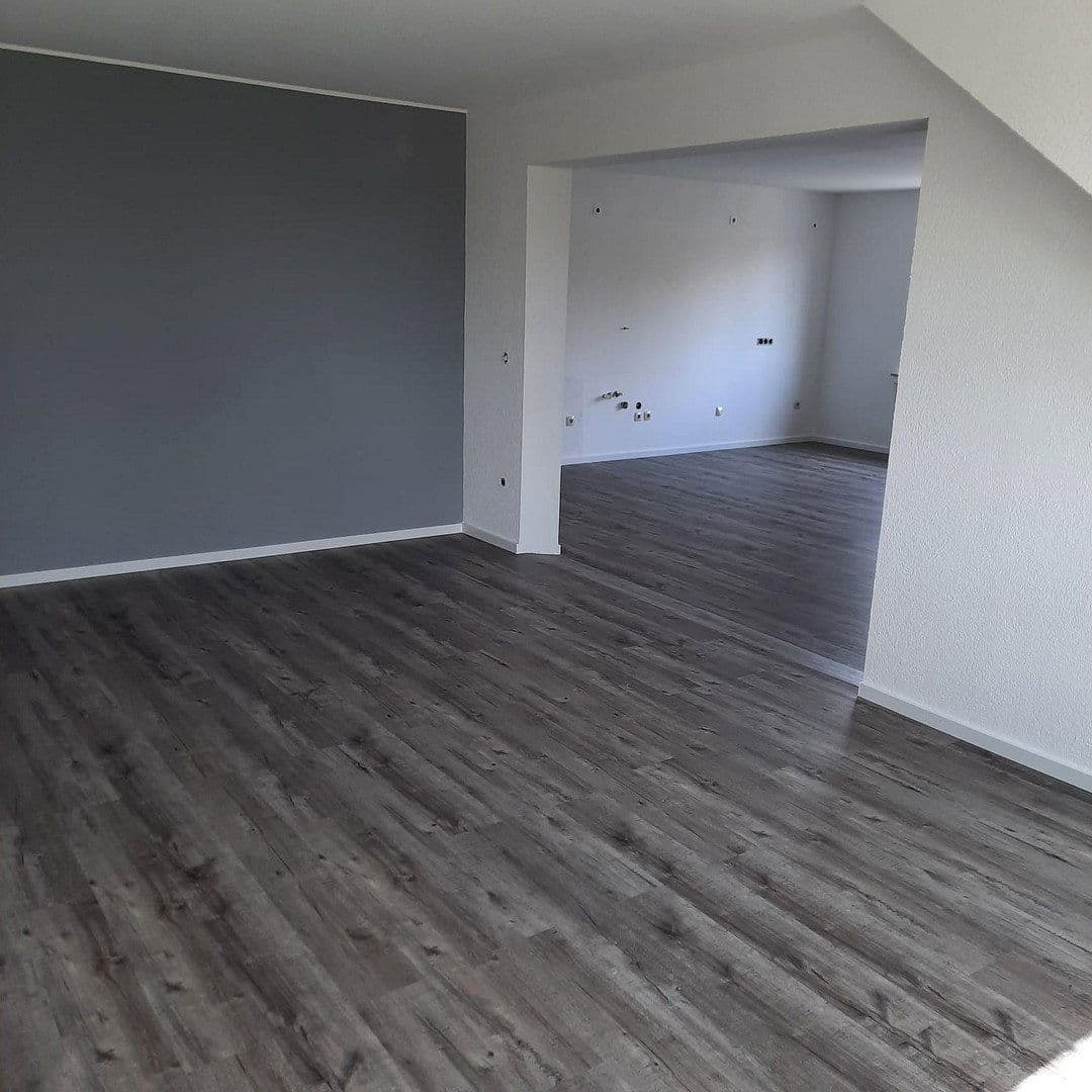 Predaj bytu 3-izbový 93 m², Eickenstraße 37, Duisburg, Severné Porýnie - Westfálsko Predaj bytu 3-izbový 93 m², Eickenstraße 37, Duisburg, Severné Porýnie - Westfálsko