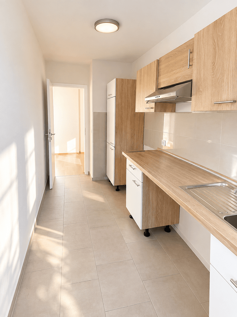 Prenájom bytu 2-izbový 55 m², Mülgaustraße 315, Mönchengladbach, Severné Porýnie - Westfálsko Prenájom bytu 2-izbový 55 m², Mülgaustraße 315, Mönchengladbach, Severné Porýnie - Westfálsko