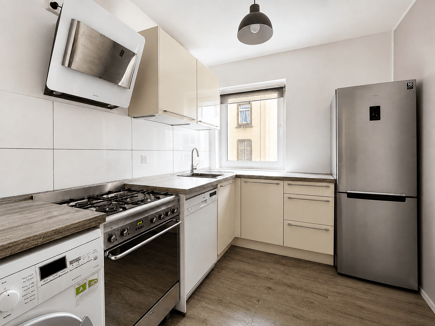 Predaj bytu 2-izbový 63 m², Frankfurt am Main, Hesensko Predaj bytu 2-izbový 63 m², Frankfurt am Main, Hesensko