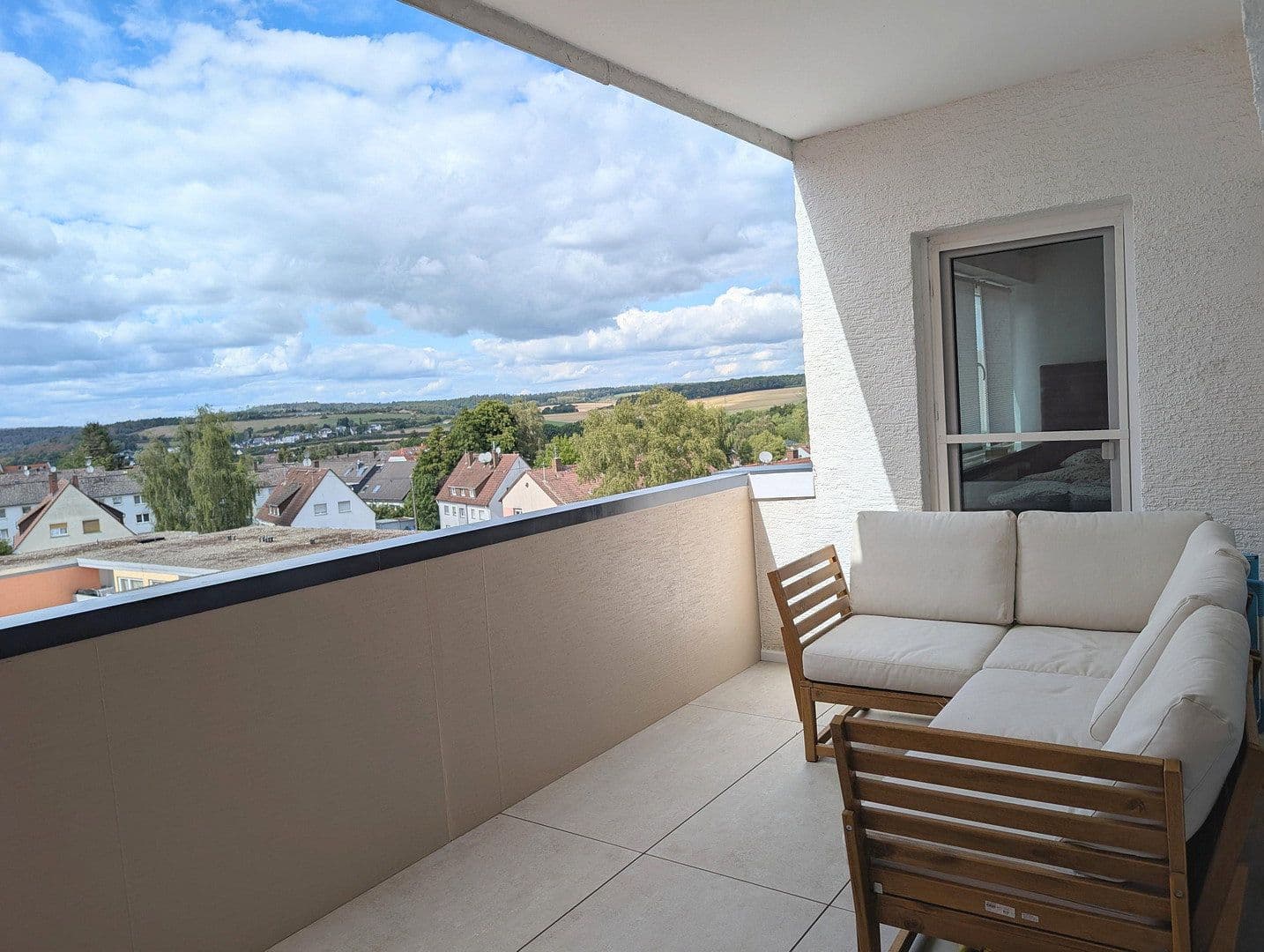 Predaj bytu 3-izbový 86 m², Taunusstein, Hesensko Predaj bytu 3-izbový 86 m², Taunusstein, Hesensko