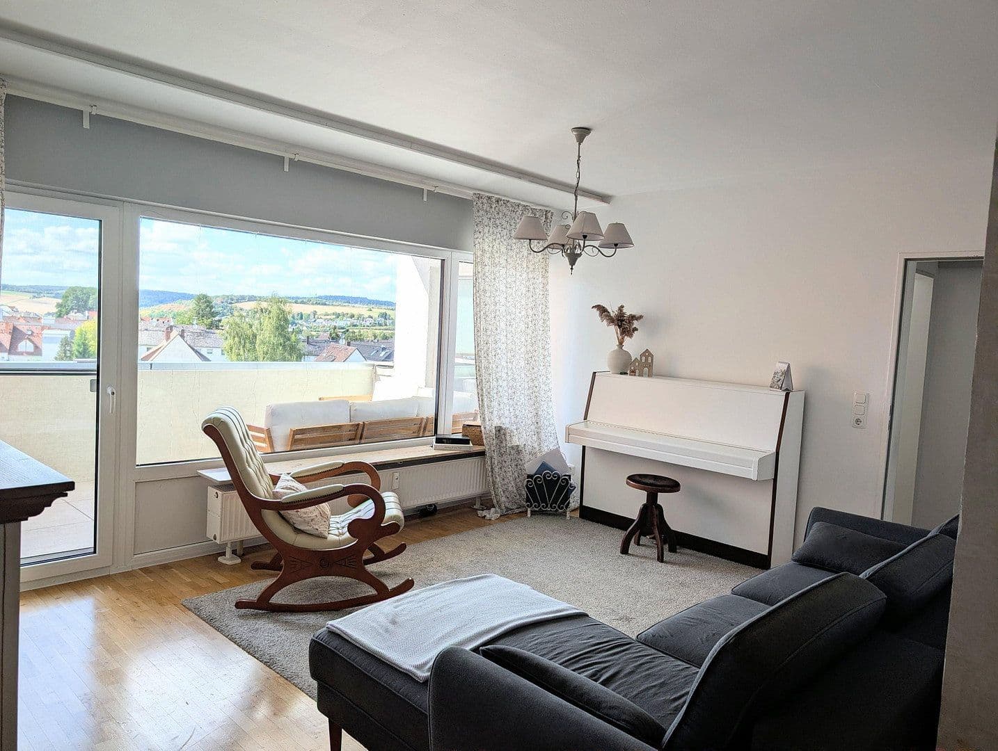 Predaj bytu 3-izbový 86 m², Taunusstein, Hesensko Predaj bytu 3-izbový 86 m², Taunusstein, Hesensko
