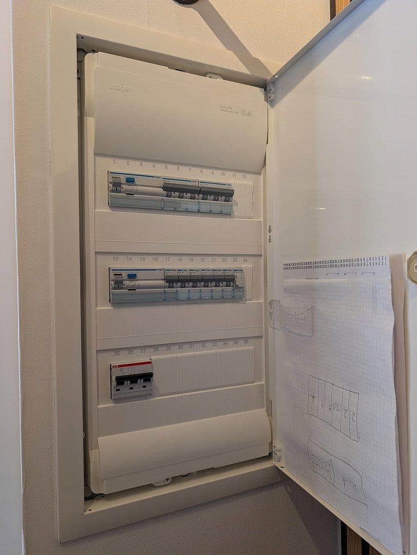 Predaj bytu 3-izbový 86 m², Taunusstein, Hesensko Predaj bytu 3-izbový 86 m², Taunusstein, Hesensko
