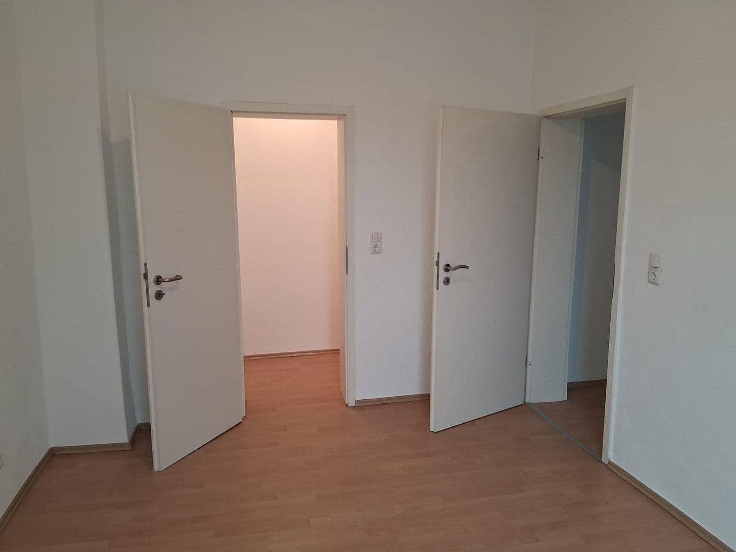 Prenájom bytu 3-izbový 75 m², Ludwigstrasse 42, Worms, Porýnie-Falcko Prenájom bytu 3-izbový 75 m², Ludwigstrasse 42, Worms, Porýnie-Falcko