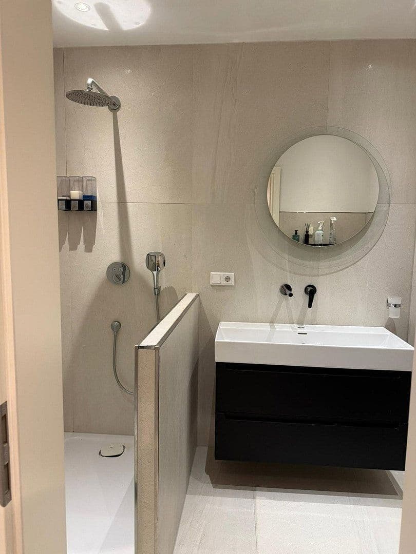 Prenájom bytu 3-izbový 90 m², Mittelweg, Pohlheim, Hesensko Prenájom bytu 3-izbový 90 m², Mittelweg, Pohlheim, Hesensko