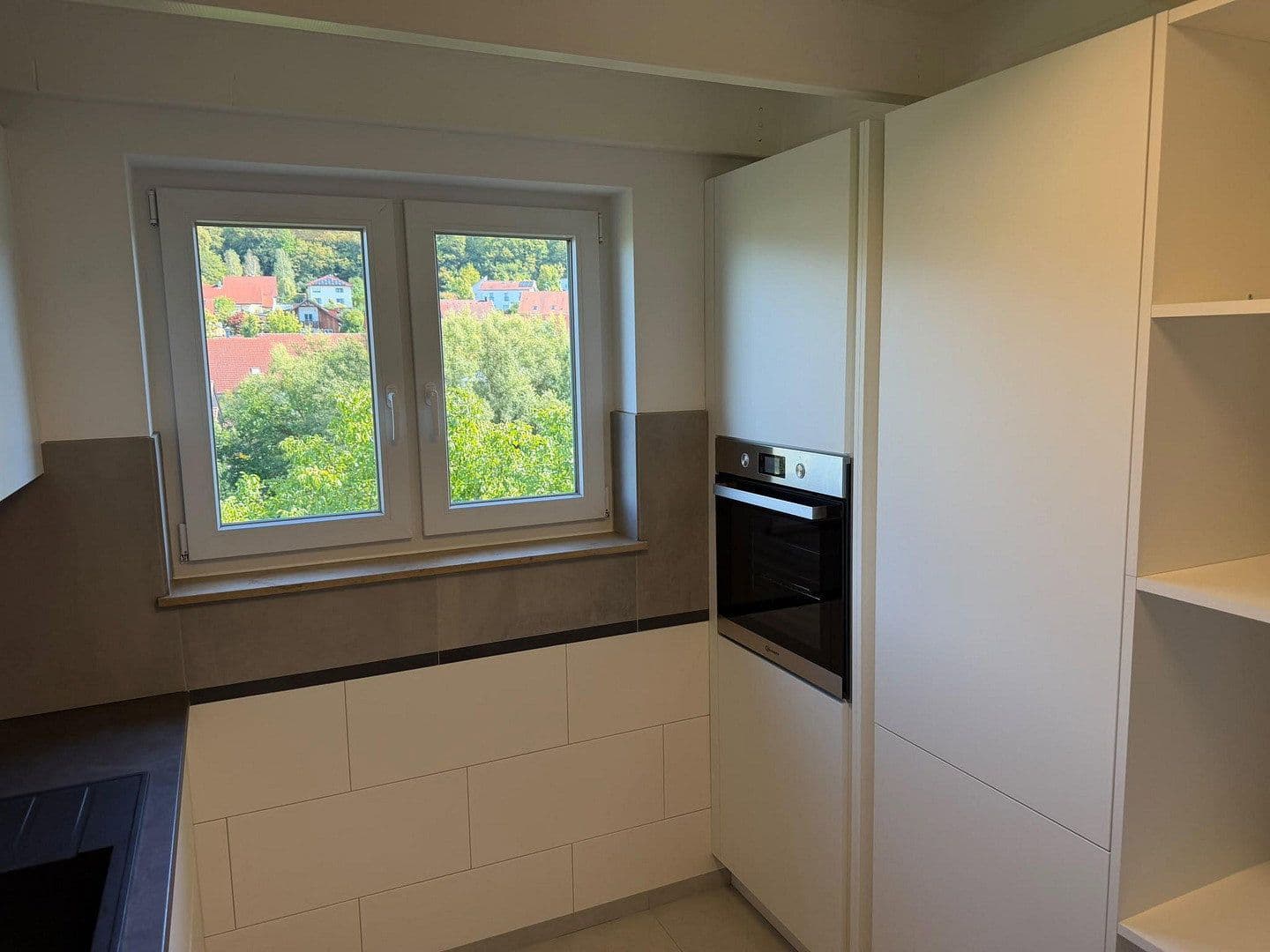 Prenájom bytu 5-izbový 92 m², In der Heinrichsburg 13, Mosbach, Bádensko-Wurttembersko Prenájom bytu 5-izbový 92 m², In der Heinrichsburg 13, Mosbach, Bádensko-Wurttembersko