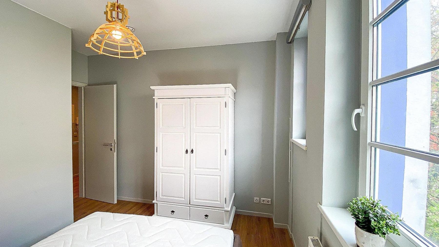 Prenájom bytu 2-izbový 54 m², Berlin, Berlín Prenájom bytu 2-izbový 54 m², Berlin, Berlín