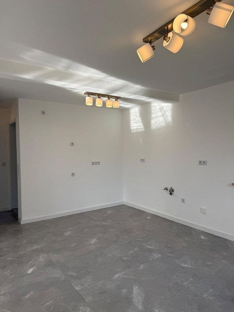 Predaj domu 120 m², pozemok 527 m², Dr. Rau Str. 27, Leipheim, Bavorsko Predaj domu 120 m², pozemok 527 m², Dr. Rau Str. 27, Leipheim, Bavorsko