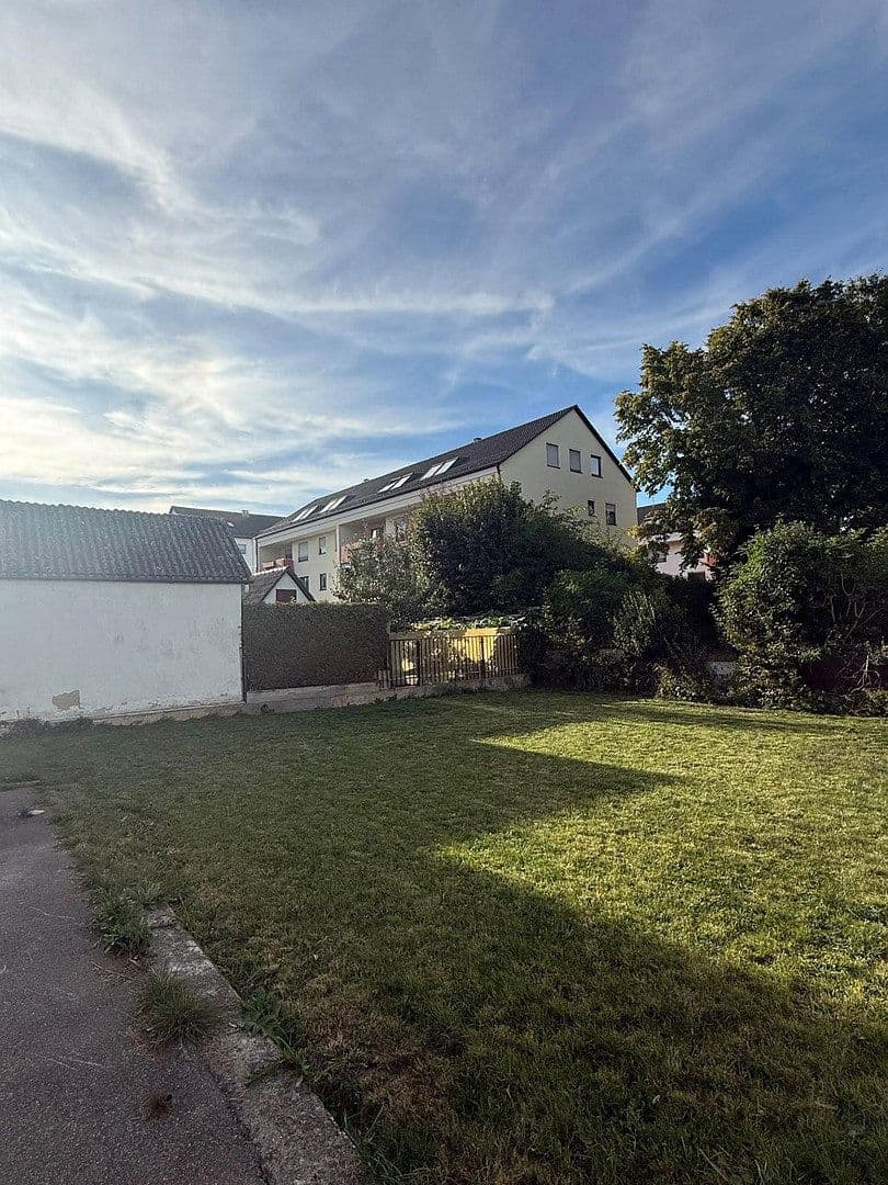 Predaj domu 120 m², pozemok 527 m², Dr. Rau Str. 27, Leipheim, Bavorsko Predaj domu 120 m², pozemok 527 m², Dr. Rau Str. 27, Leipheim, Bavorsko