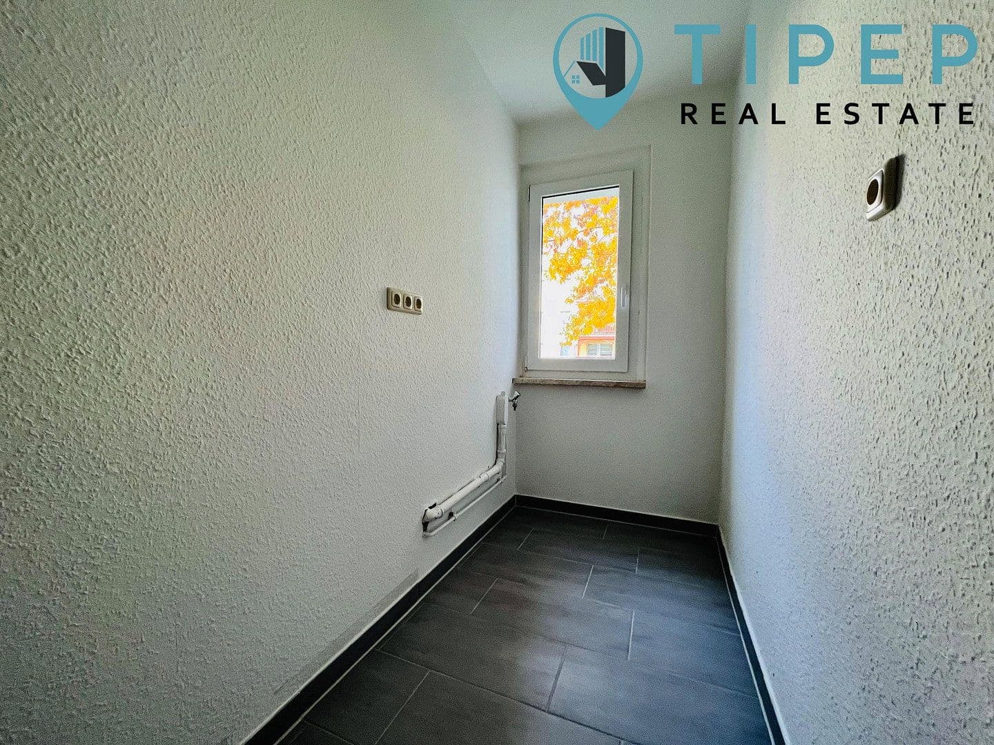 Prenájom bytu 4-izbový 84 m², Zum Stockbrunnen 3-5, Frohburg, Sasko Prenájom bytu 4-izbový 84 m², Zum Stockbrunnen 3-5, Frohburg, Sasko