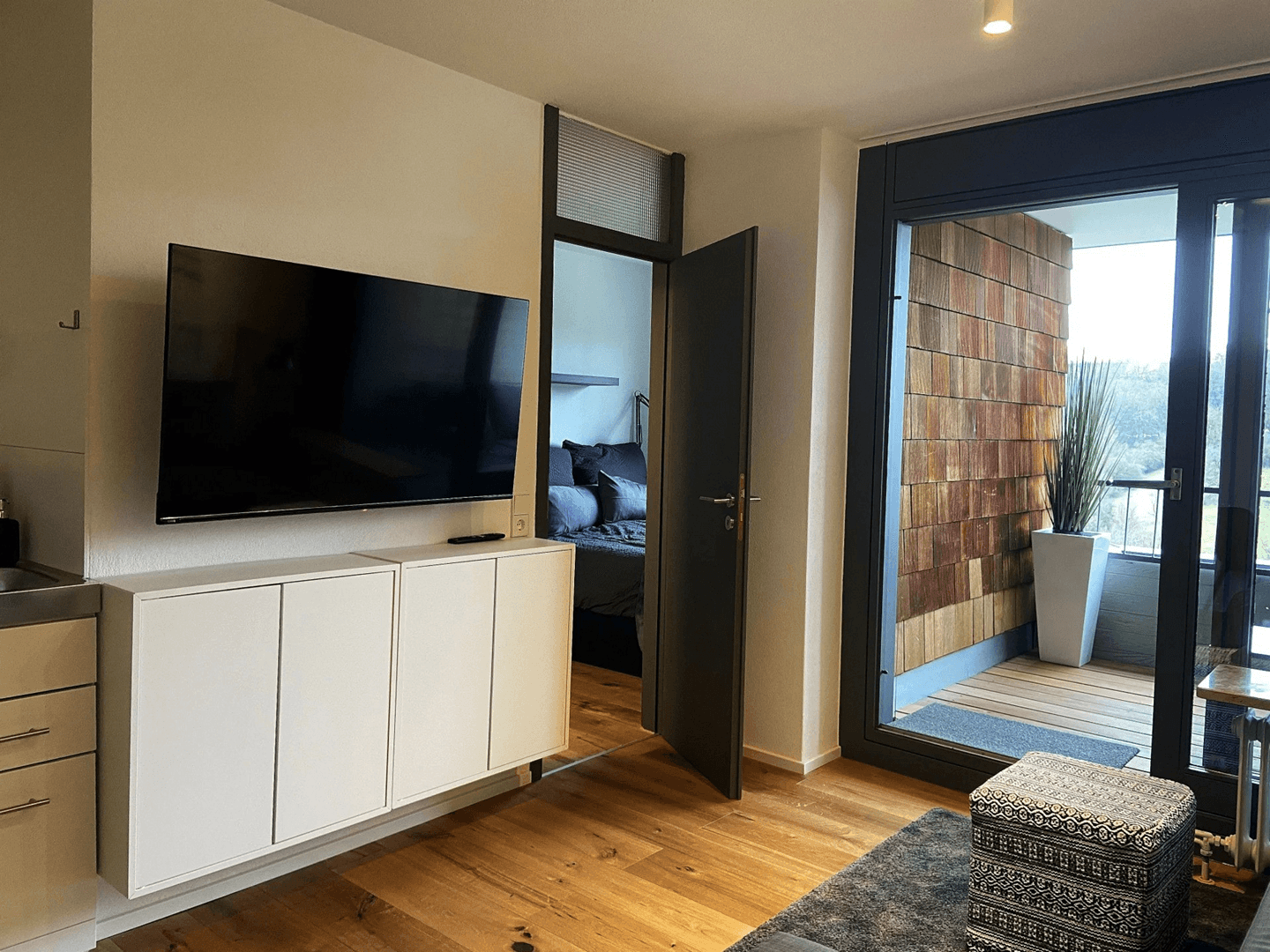 Prenájom bytu 2-izbový 48 m², Tübingen, Bádensko-Wurttembersko Prenájom bytu 2-izbový 48 m², Tübingen, Bádensko-Wurttembersko