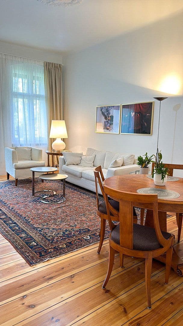 Prenájom bytu 2-izbový 65 m², Berlin, Berlín Prenájom bytu 2-izbový 65 m², Berlin, Berlín