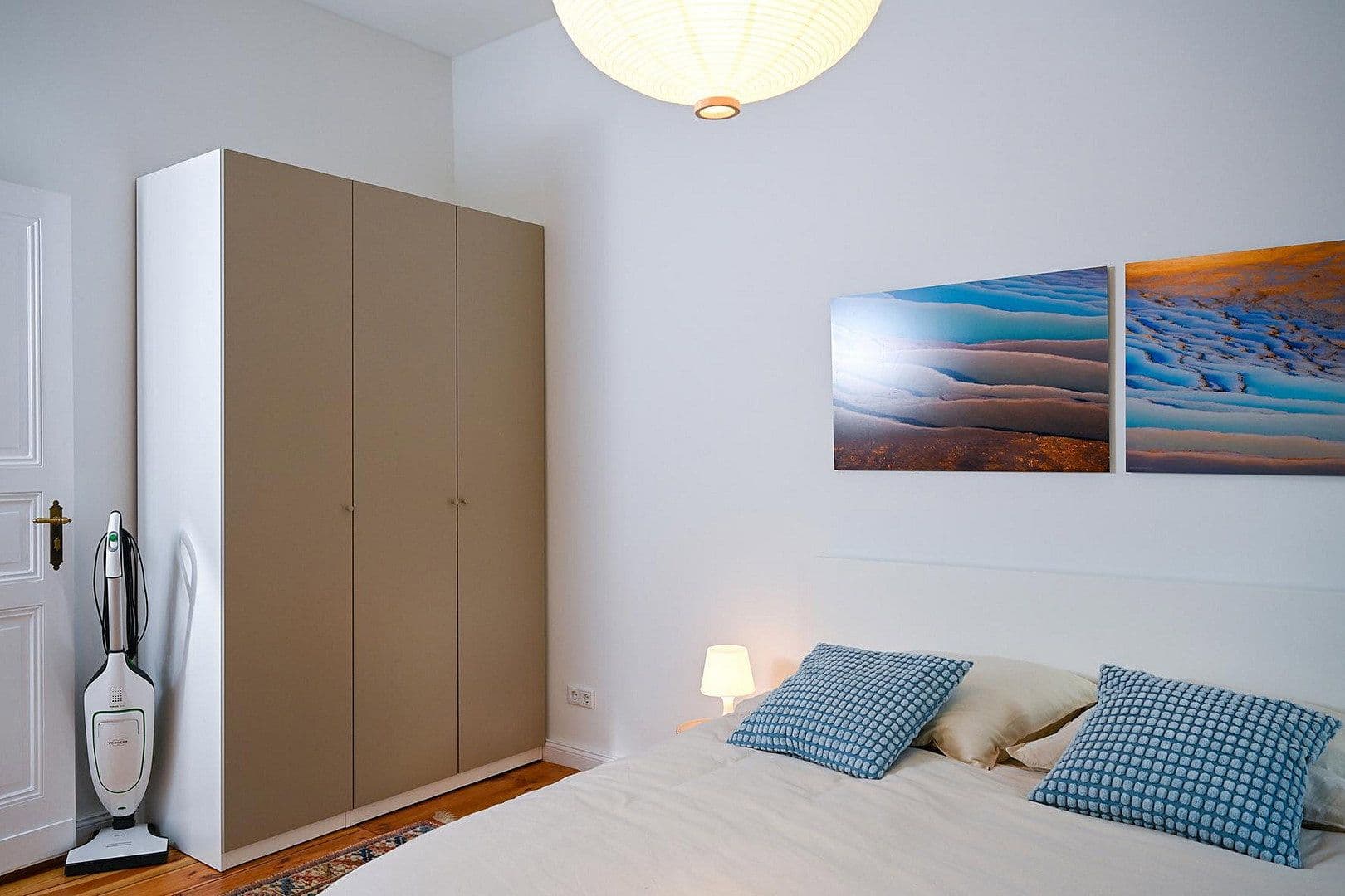 Prenájom bytu 2-izbový 65 m², Berlin, Berlín Prenájom bytu 2-izbový 65 m², Berlin, Berlín