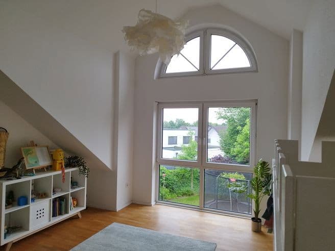 Predaj domu 228 m², pozemok 737 m², Fraunhoferstr. 9, Andernach, Porýnie-Falcko Predaj domu 228 m², pozemok 737 m², Fraunhoferstr. 9, Andernach, Porýnie-Falcko