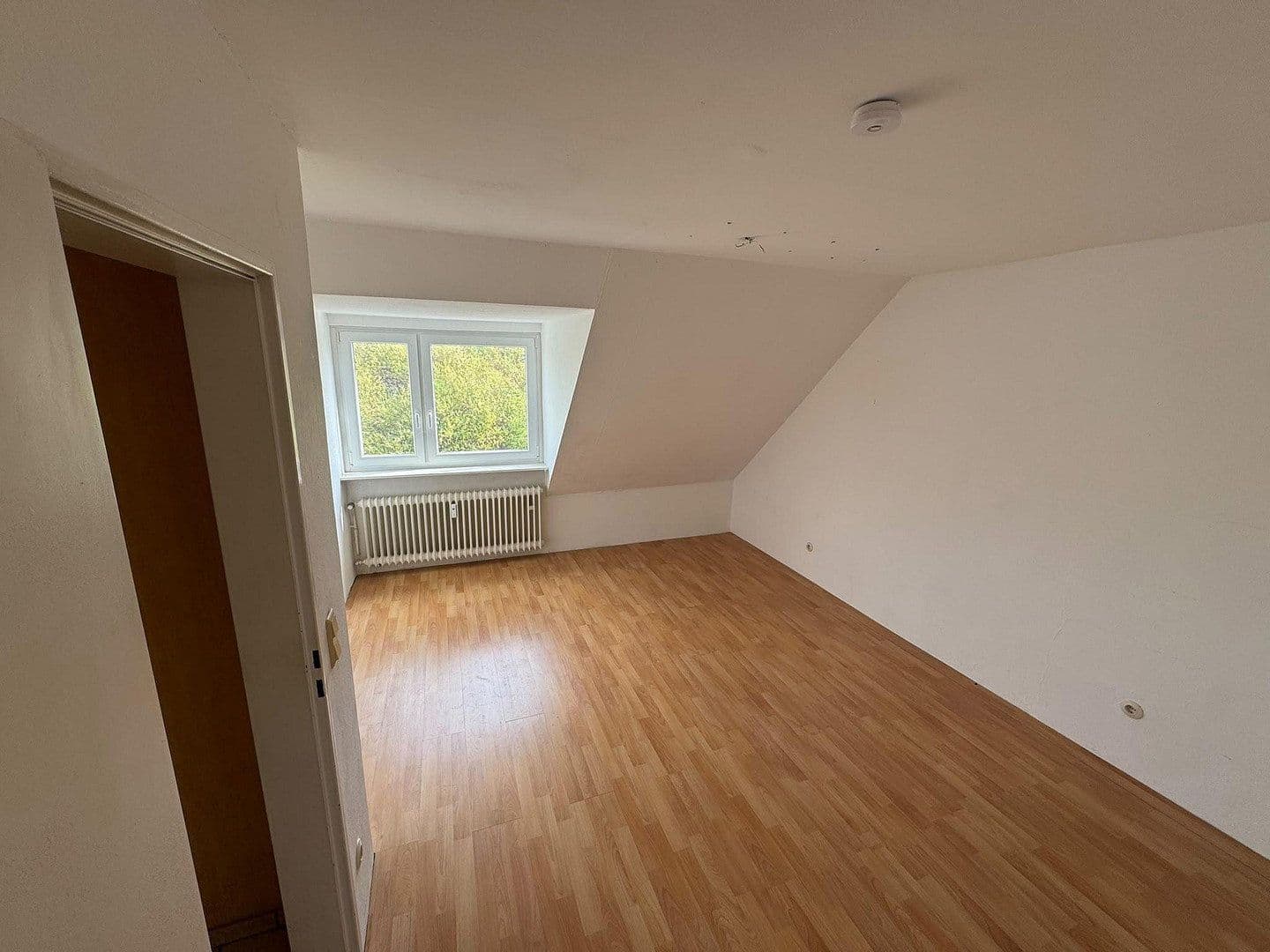 Prenájom bytu 2-izbový 47 m², Sterkrader Straße 16, Essen, Severné Porýnie - Westfálsko Prenájom bytu 2-izbový 47 m², Sterkrader Straße 16, Essen, Severné Porýnie - Westfálsko