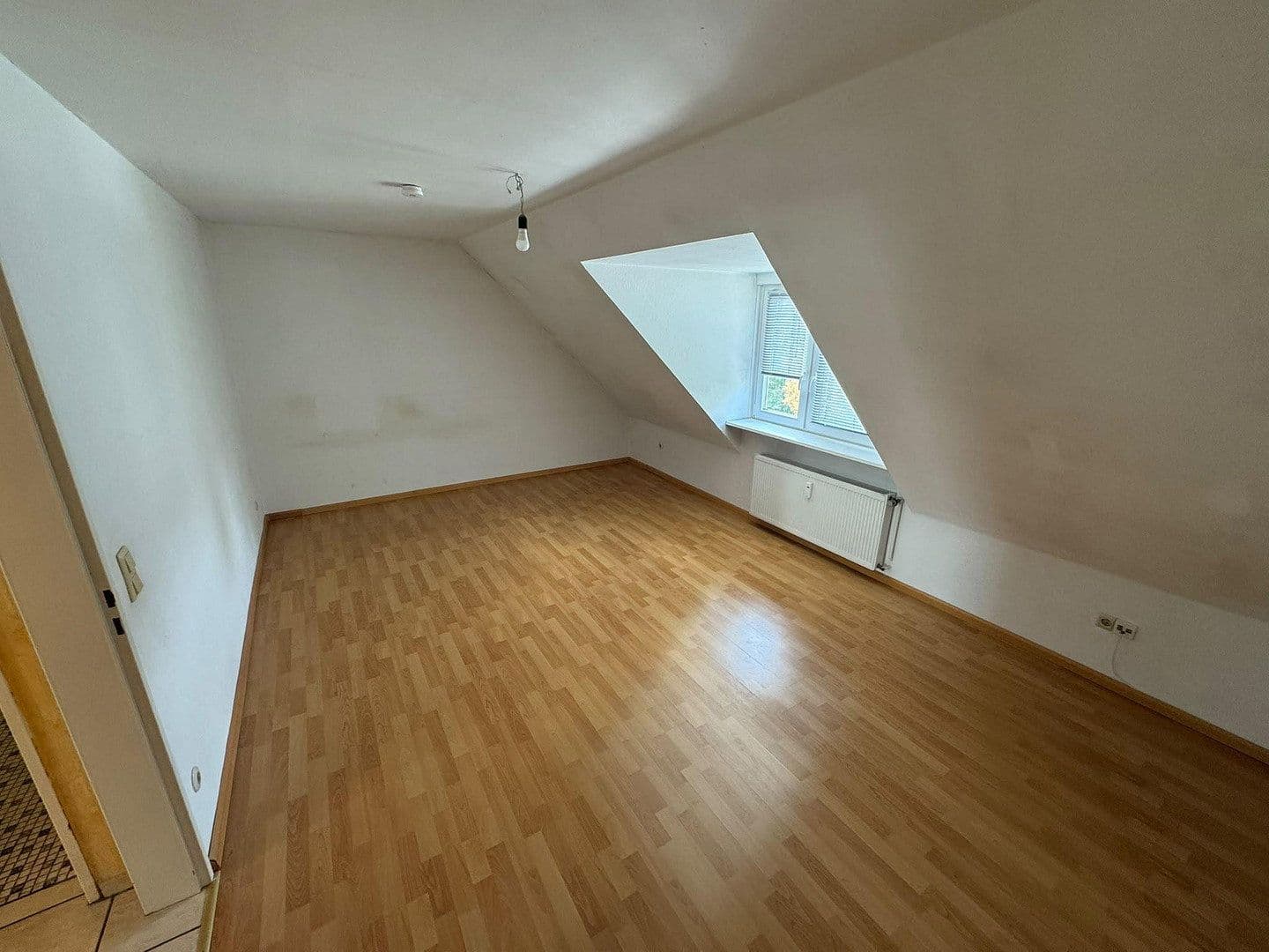 Prenájom bytu 2-izbový 47 m², Sterkrader Straße 16, Essen, Severné Porýnie - Westfálsko Prenájom bytu 2-izbový 47 m², Sterkrader Straße 16, Essen, Severné Porýnie - Westfálsko