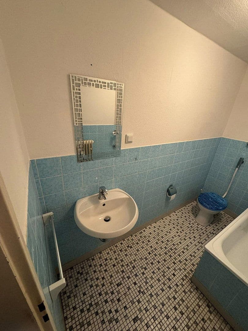 Prenájom bytu 2-izbový 47 m², Sterkrader Straße 16, Essen, Severné Porýnie - Westfálsko Prenájom bytu 2-izbový 47 m², Sterkrader Straße 16, Essen, Severné Porýnie - Westfálsko
