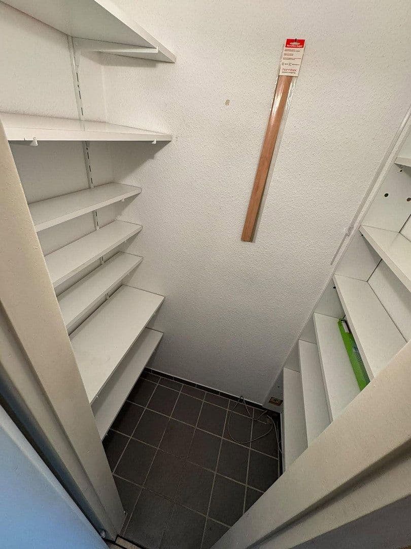 Prenájom bytu 2-izbový 47 m², Sterkrader Straße 16, Essen, Severné Porýnie - Westfálsko Prenájom bytu 2-izbový 47 m², Sterkrader Straße 16, Essen, Severné Porýnie - Westfálsko