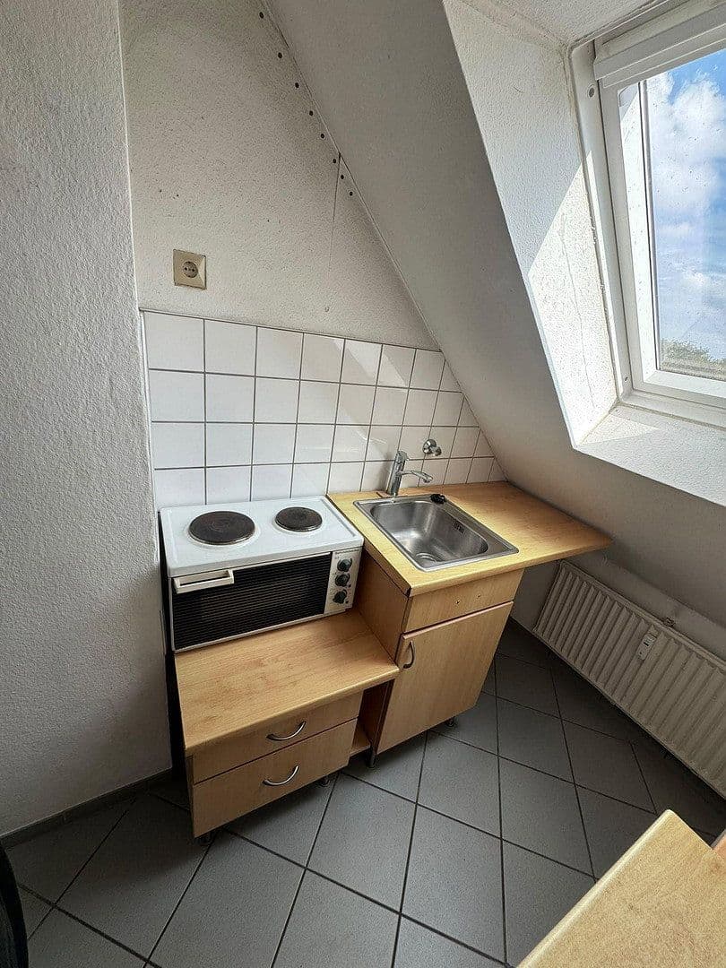 Prenájom bytu 2-izbový 47 m², Sterkrader Straße 16, Essen, Severné Porýnie - Westfálsko Prenájom bytu 2-izbový 47 m², Sterkrader Straße 16, Essen, Severné Porýnie - Westfálsko