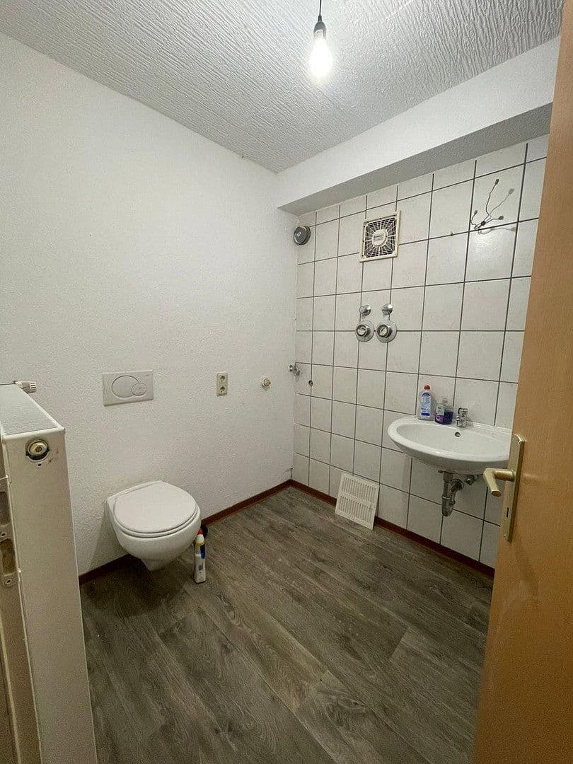 Predaj domu 539 m², pozemok 222 m², Wasenstraße, Idar-Oberstein, Porýnie-Falcko Predaj domu 539 m², pozemok 222 m², Wasenstraße, Idar-Oberstein, Porýnie-Falcko