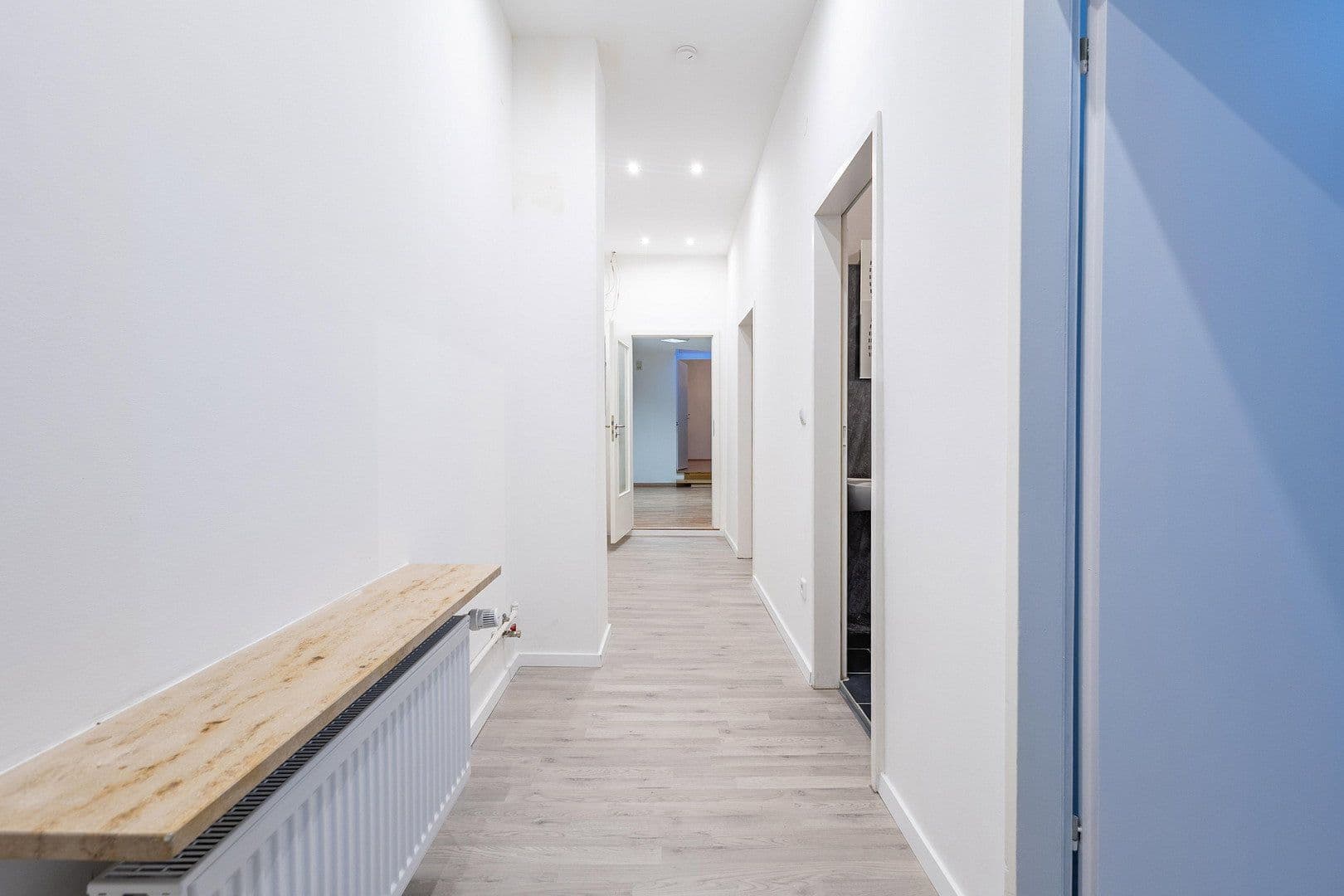 Prenájom bytu 4-izbový 148 m², Fürth, Bavorsko Prenájom bytu 4-izbový 148 m², Fürth, Bavorsko