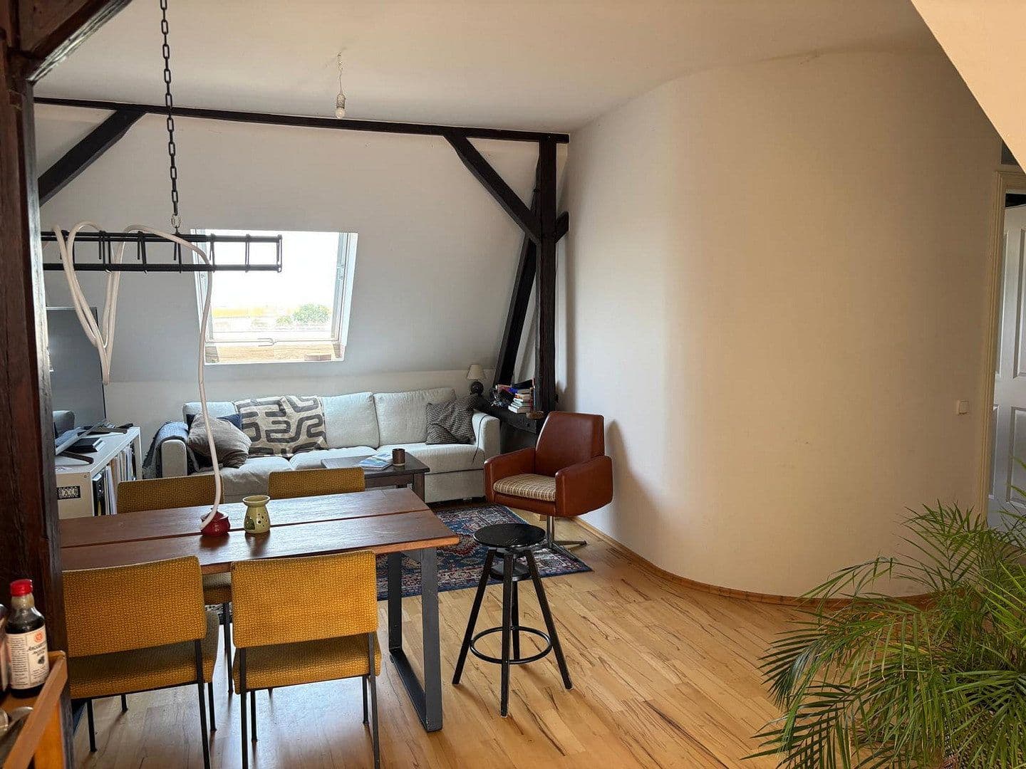 Prenájom bytu 2-izbový 52 m², Leipzig, Sasko Prenájom bytu 2-izbový 52 m², Leipzig, Sasko