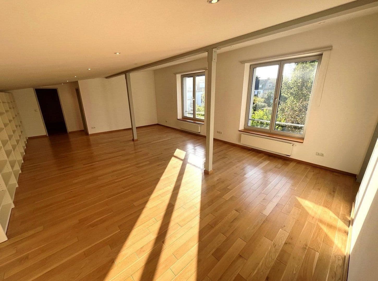 Prenájom kancelárie 140 m², Laufenbergstraße 1, Bonn, Severné Porýnie - Westfálsko Prenájom kancelárie 140 m², Laufenbergstraße 1, Bonn, Severné Porýnie - Westfálsko