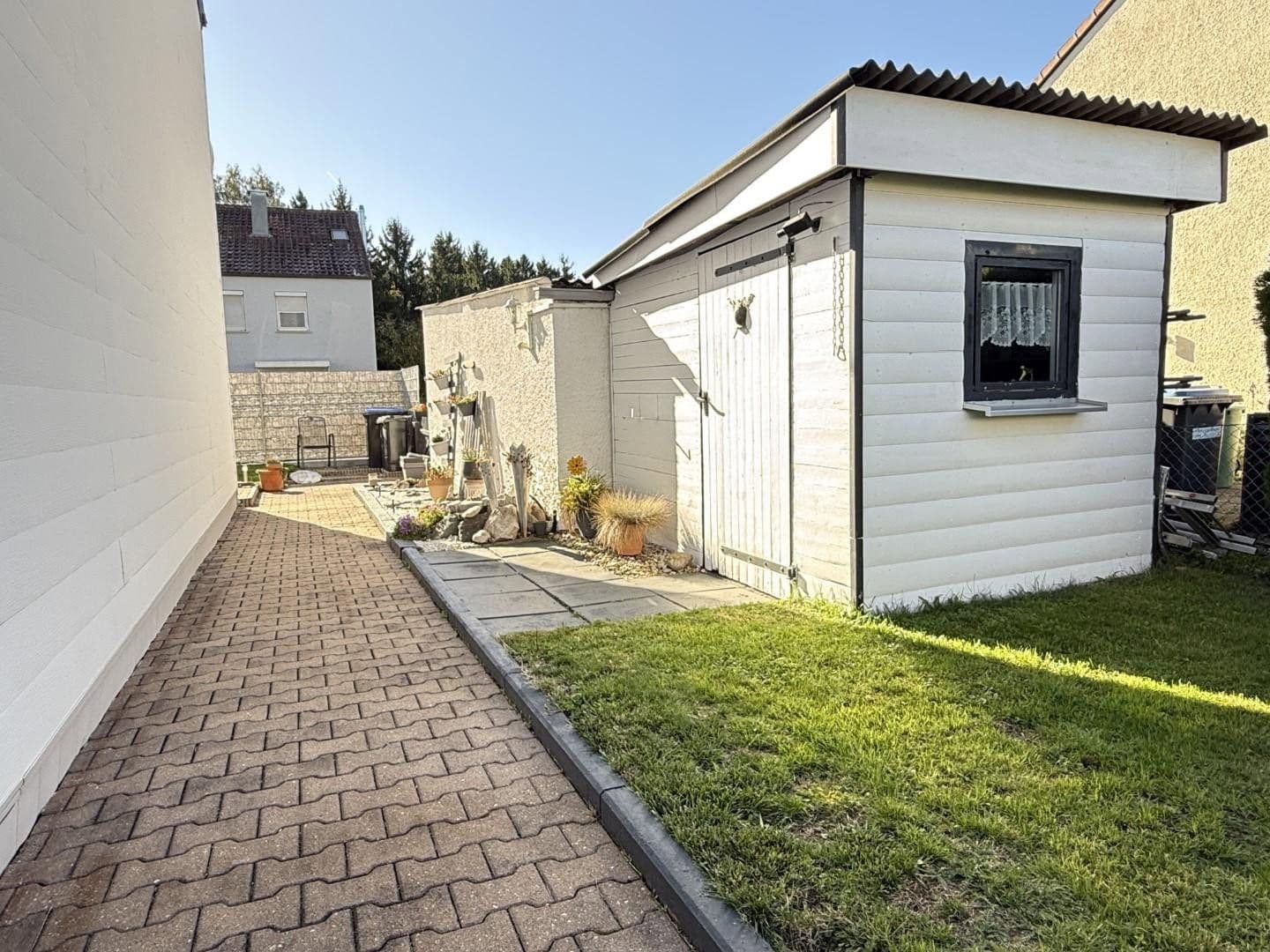 Predaj domu 110 m², pozemok 296 m², Vöhringen, Bavorsko Predaj domu 110 m², pozemok 296 m², Vöhringen, Bavorsko