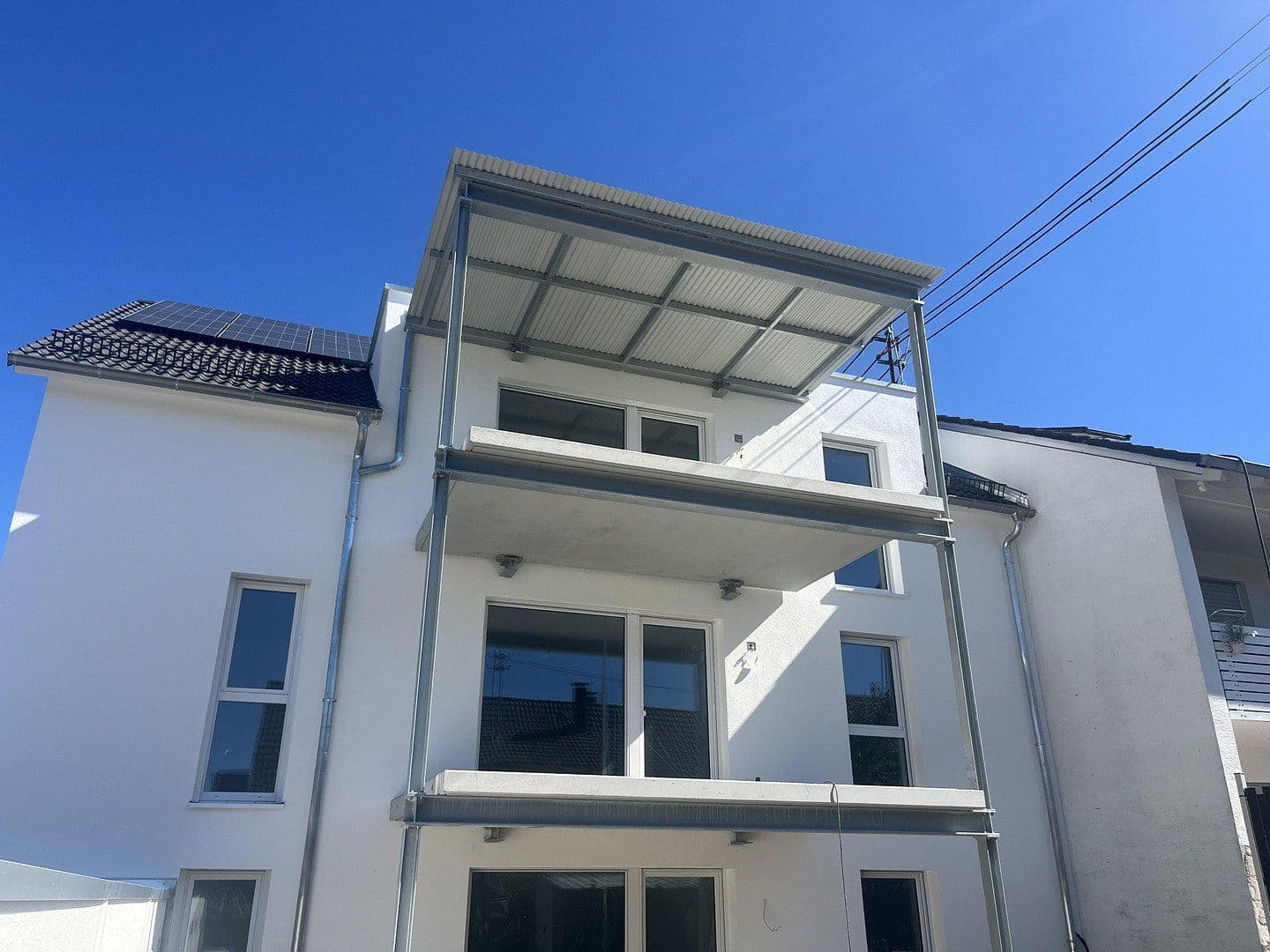 Prenájom bytu 4-izbový 100 m², Spaichingen, Bádensko-Wurttembersko Prenájom bytu 4-izbový 100 m², Spaichingen, Bádensko-Wurttembersko