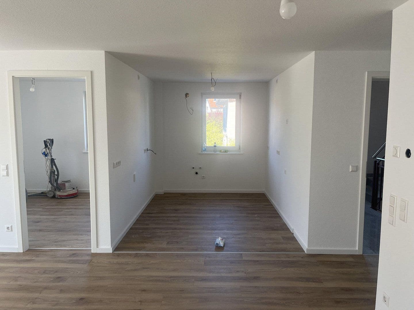 Prenájom bytu 4-izbový 100 m², Spaichingen, Bádensko-Wurttembersko Prenájom bytu 4-izbový 100 m², Spaichingen, Bádensko-Wurttembersko