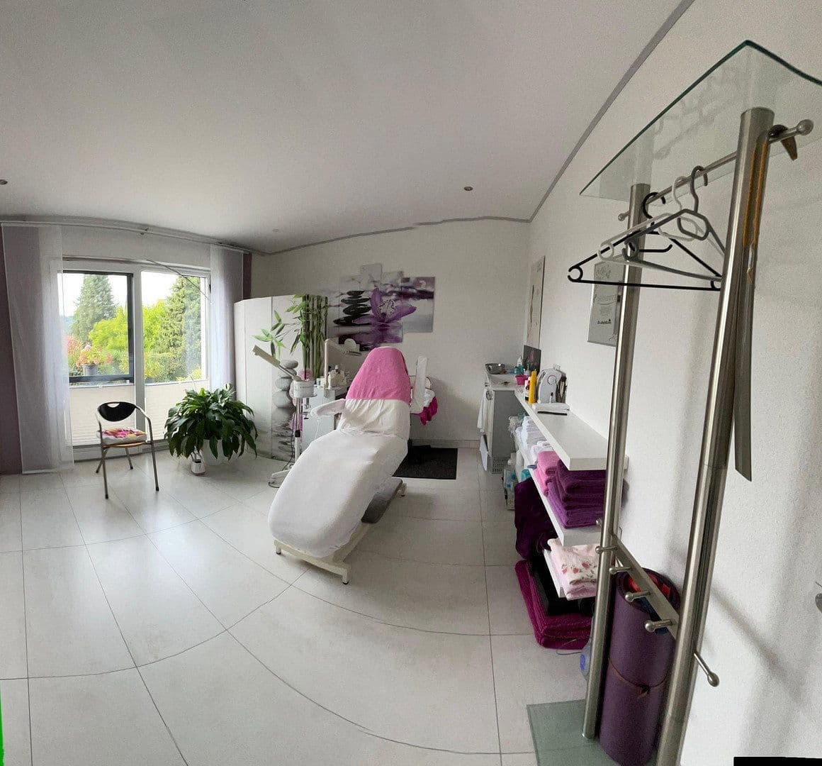 Predaj domu 145 m², pozemok 551 m², Schotten, Hesensko Predaj domu 145 m², pozemok 551 m², Schotten, Hesensko