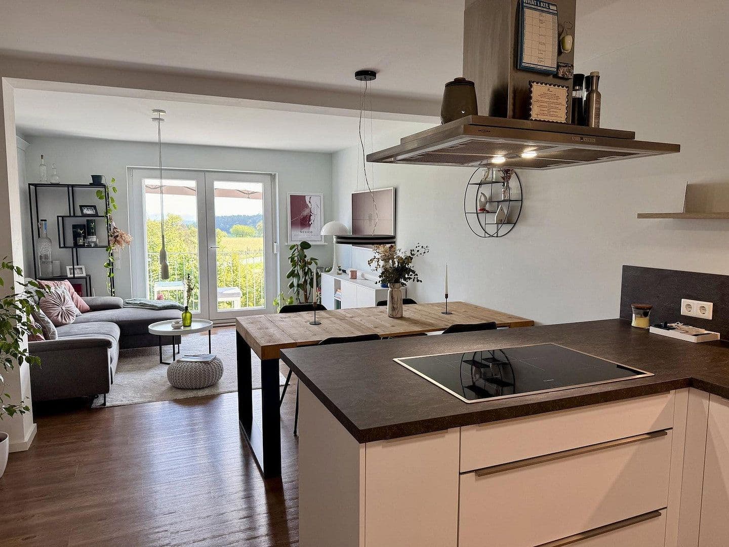 Prenájom bytu 3-izbový 80 m², Heroldsberg, Bavorsko Prenájom bytu 3-izbový 80 m², Heroldsberg, Bavorsko