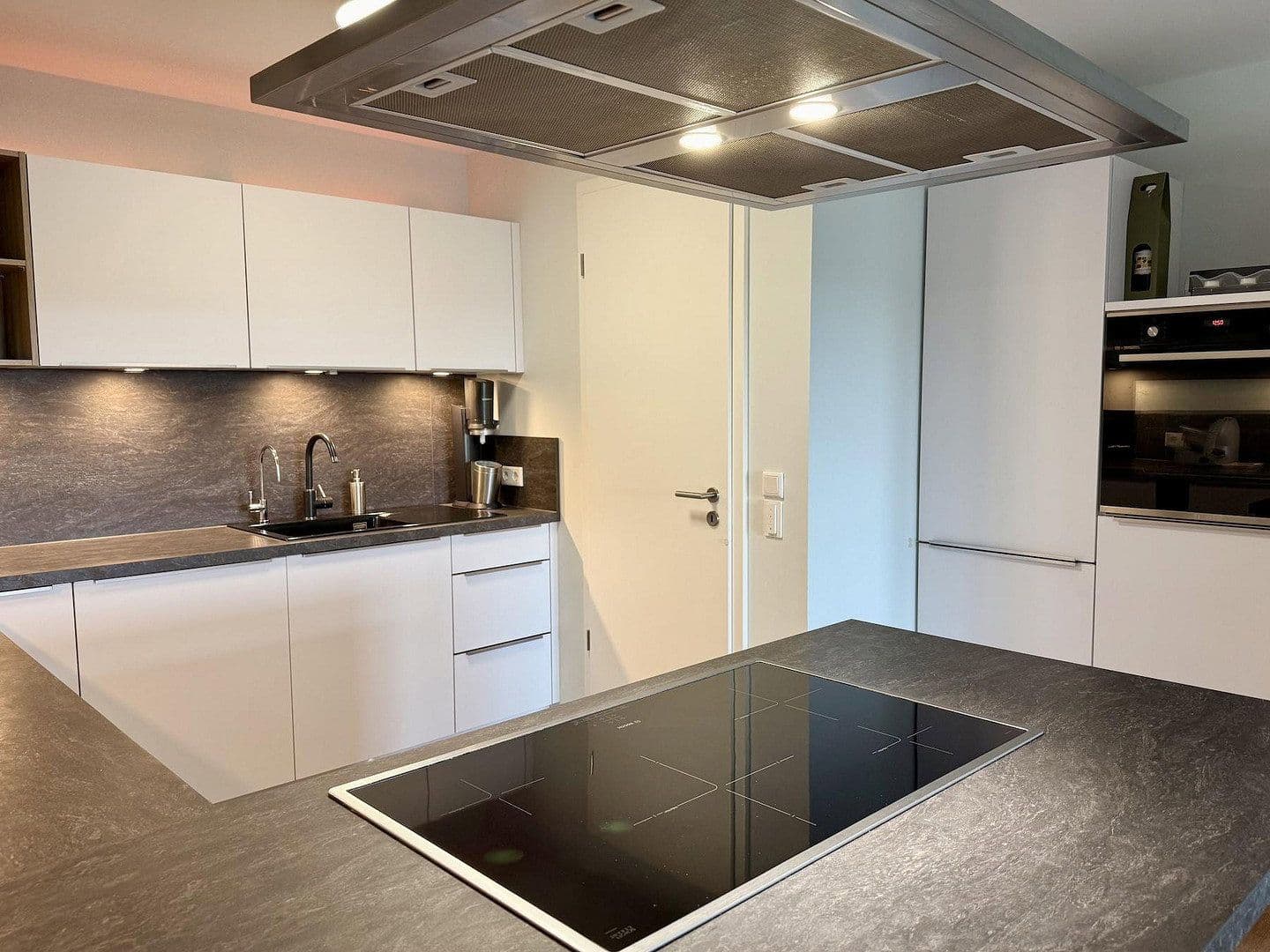 Prenájom bytu 3-izbový 80 m², Heroldsberg, Bavorsko Prenájom bytu 3-izbový 80 m², Heroldsberg, Bavorsko