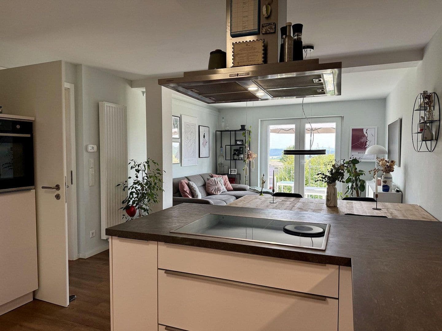 Prenájom bytu 3-izbový 80 m², Heroldsberg, Bavorsko Prenájom bytu 3-izbový 80 m², Heroldsberg, Bavorsko