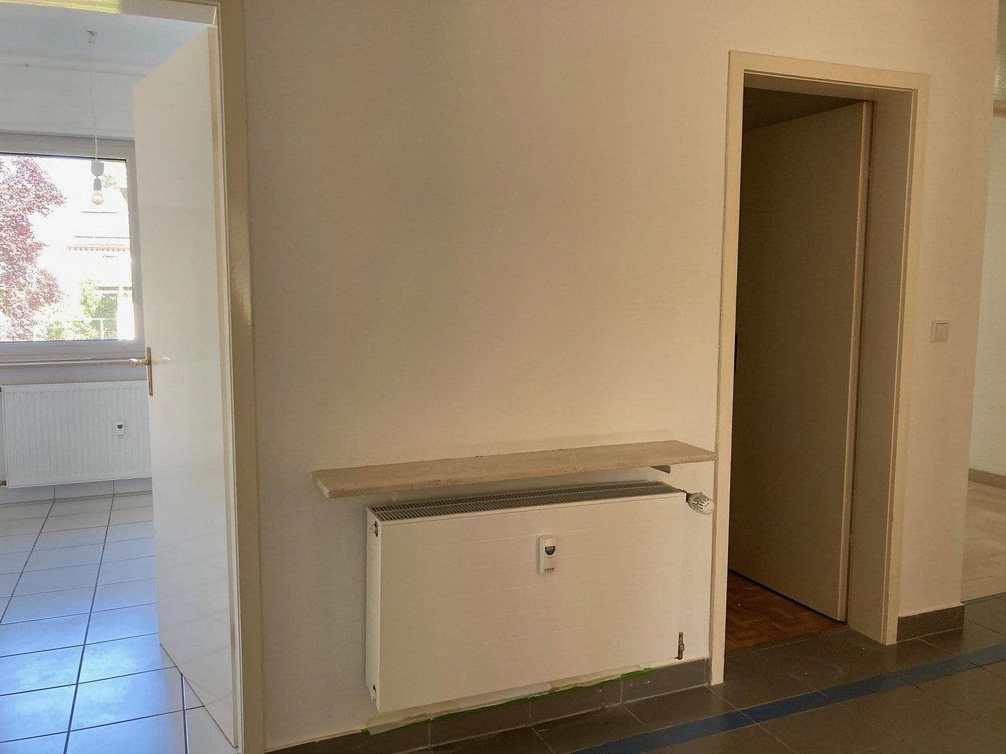 Prenájom bytu 4-izbový 127 m², Offenbach, Hesensko Prenájom bytu 4-izbový 127 m², Offenbach, Hesensko
