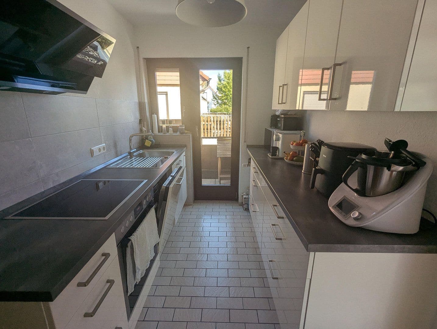 Prenájom bytu 3-izbový 84 m², Ludwigsburg, Bádensko-Wurttembersko Prenájom bytu 3-izbový 84 m², Ludwigsburg, Bádensko-Wurttembersko