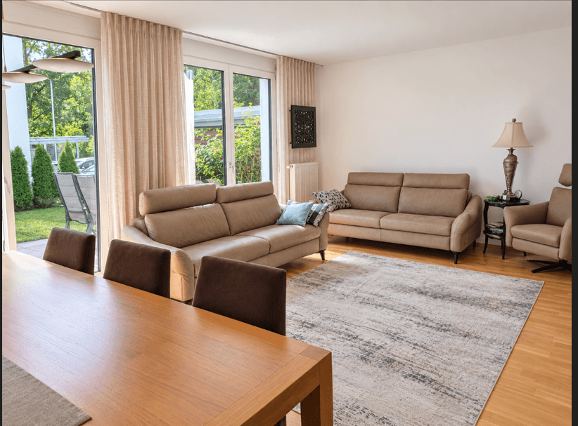 Predaj domu 134 m², pozemok 188 m², Burgthann, Bavorsko Predaj domu 134 m², pozemok 188 m², Burgthann, Bavorsko