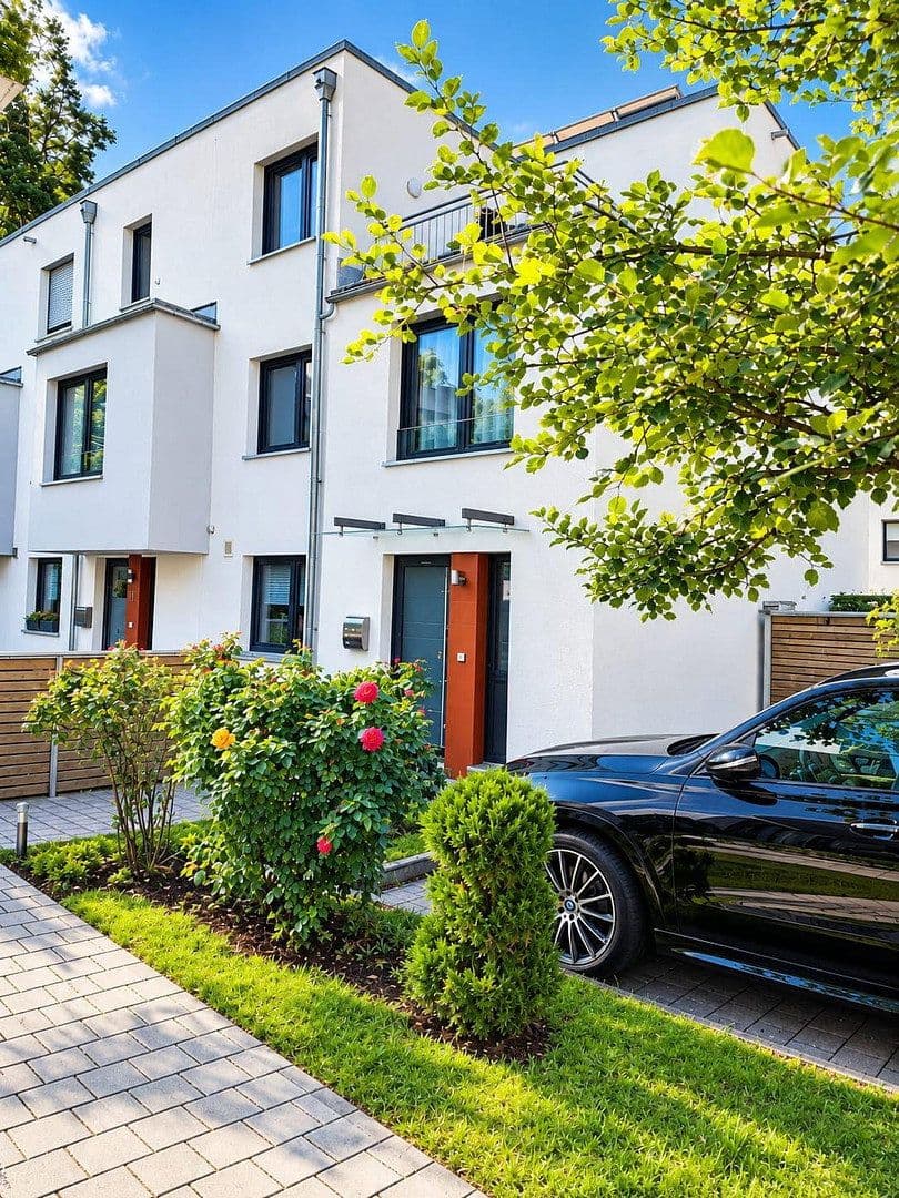 Predaj domu 134 m², pozemok 188 m², Burgthann, Bavorsko Predaj domu 134 m², pozemok 188 m², Burgthann, Bavorsko
