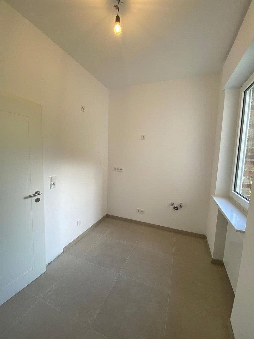 Predaj bytu 3-izbový 101 m², Karlstr. 14, Arnsberg, Severné Porýnie - Westfálsko Predaj bytu 3-izbový 101 m², Karlstr. 14, Arnsberg, Severné Porýnie - Westfálsko