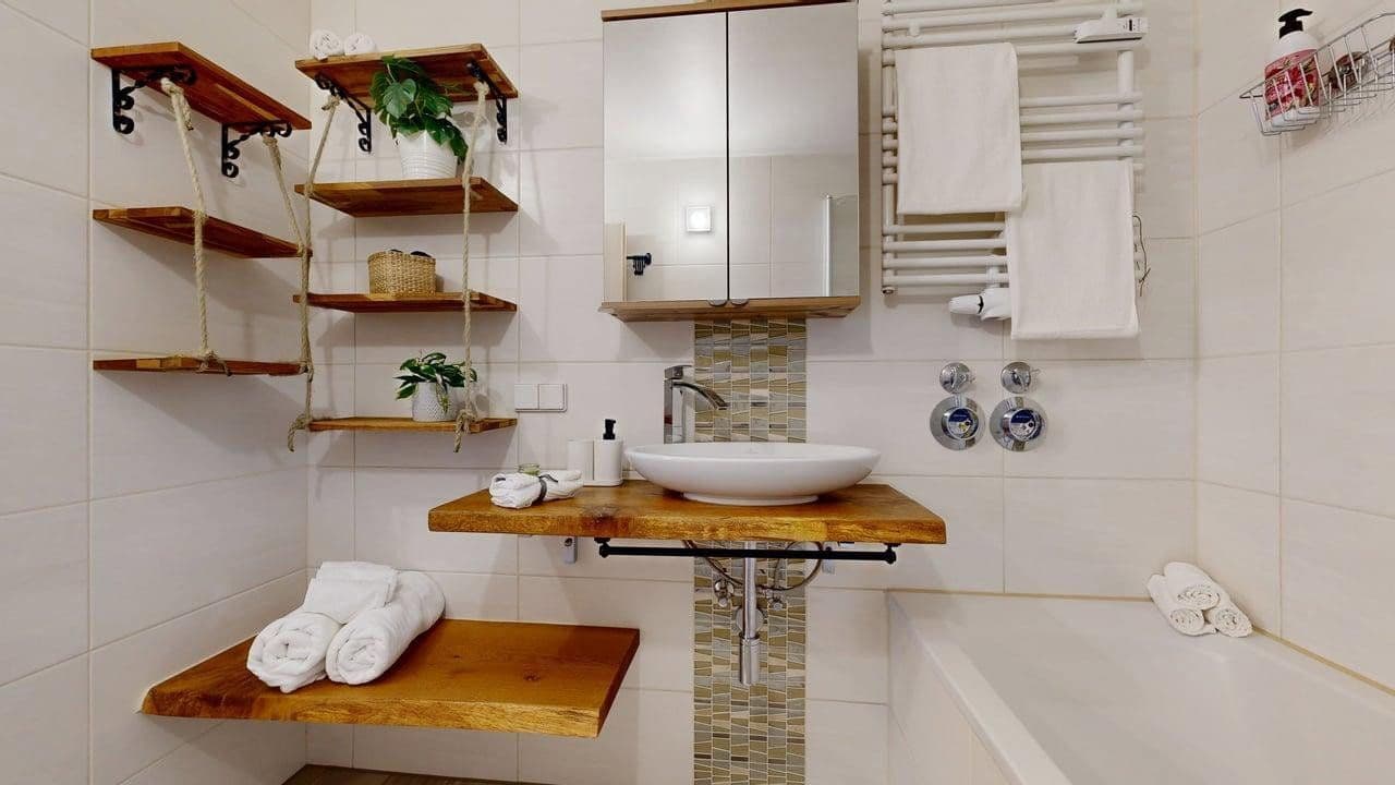 Prenájom bytu 3-izbový 81 m², Jagdfeldring 60, Haar, Bavorsko Prenájom bytu 3-izbový 81 m², Jagdfeldring 60, Haar, Bavorsko