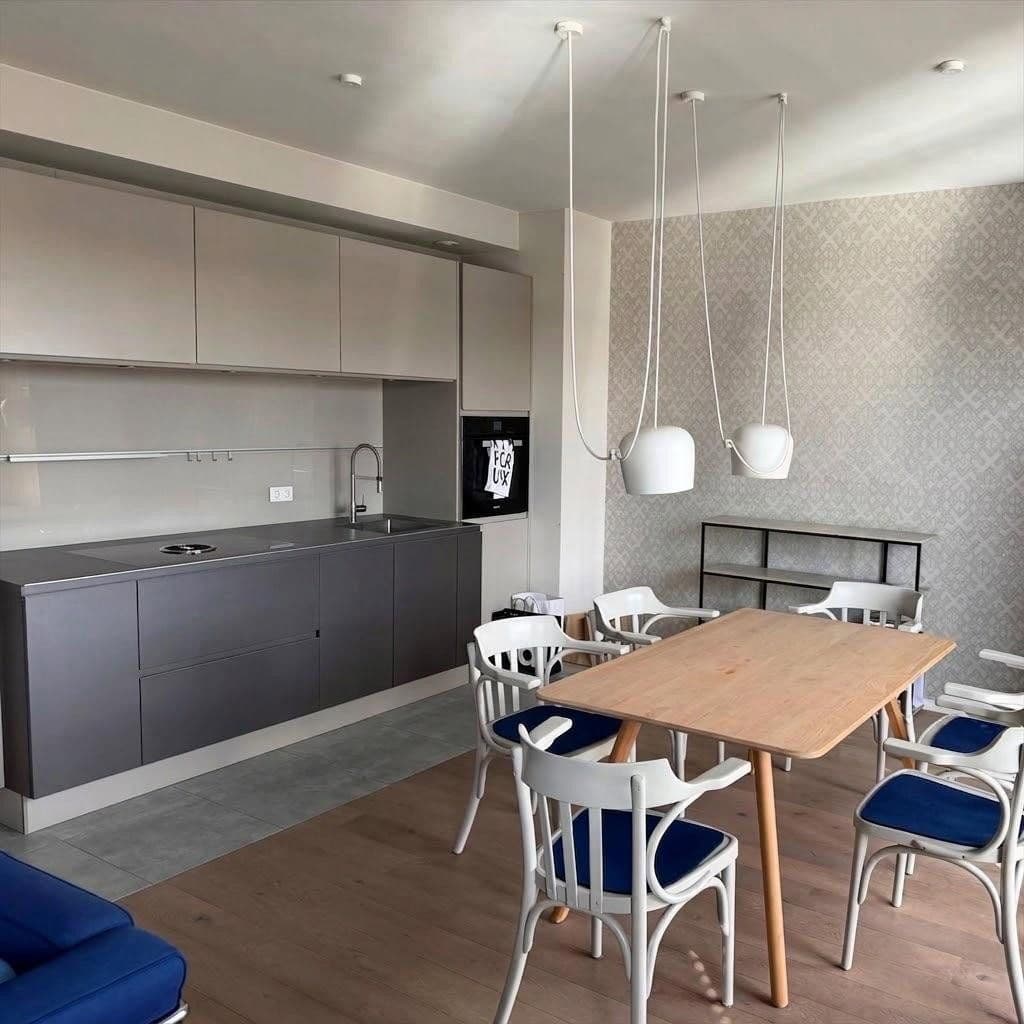 Prenájom bytu 2-izbový 74 m², Alte Jakobstraße 48, Berlin, Berlín Prenájom bytu 2-izbový 74 m², Alte Jakobstraße 48, Berlin, Berlín
