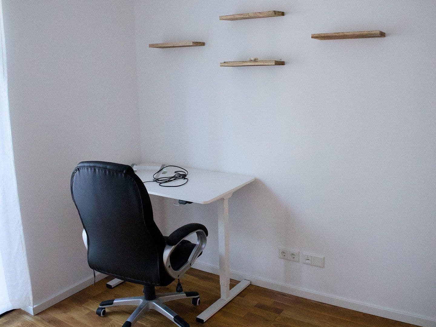 Prenájom bytu 3-izbový 74 m², Moissistrasse 9, Berlin, Berlín Prenájom bytu 3-izbový 74 m², Moissistrasse 9, Berlin, Berlín