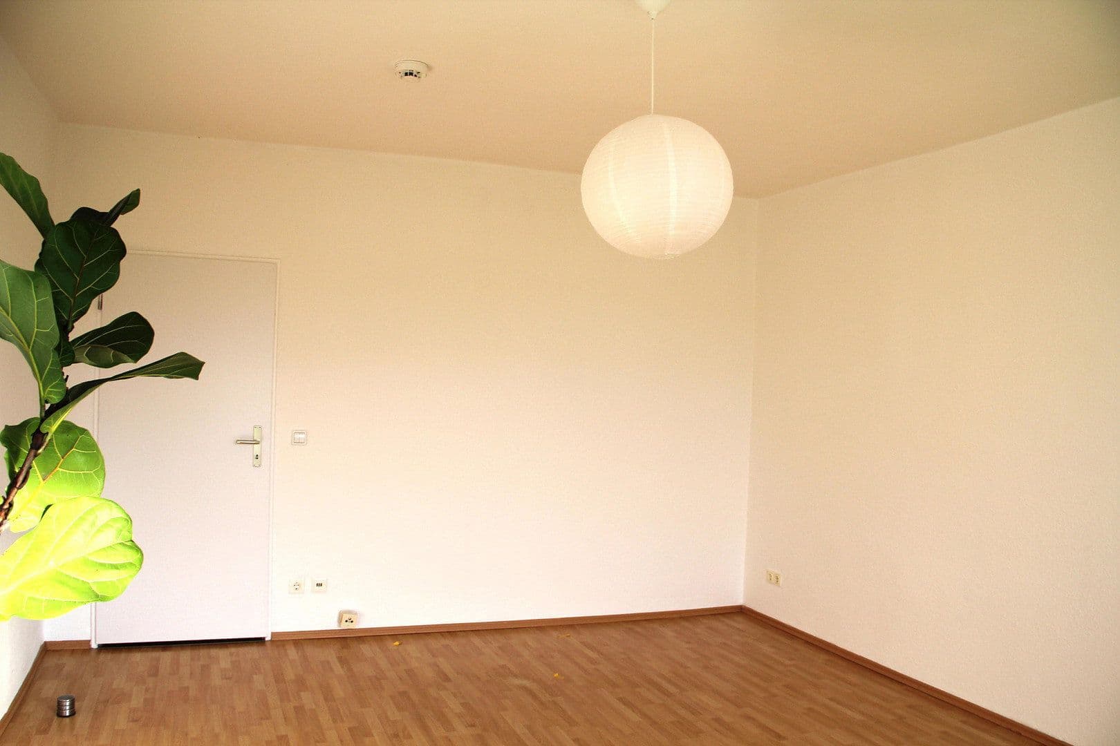 Predaj bytu 2-izbový 66 m², Berlin, Berlín Predaj bytu 2-izbový 66 m², Berlin, Berlín