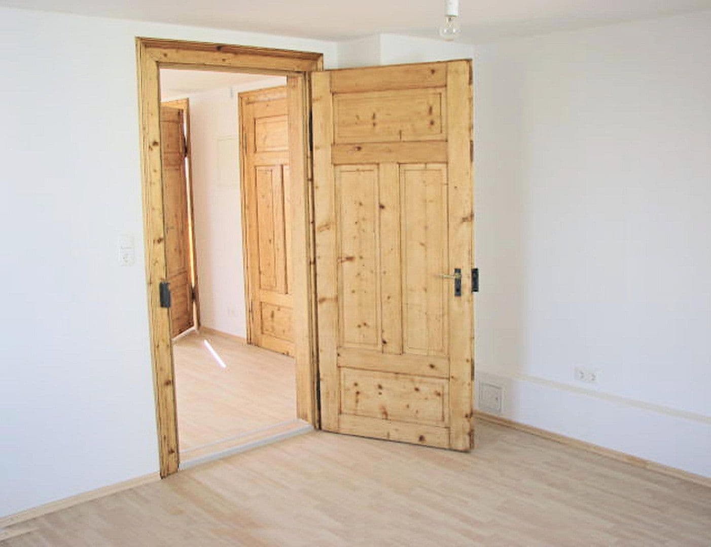 Prenájom bytu 2-izbový 40 m², Nünchen, Bavorsko Prenájom bytu 2-izbový 40 m², Nünchen, Bavorsko