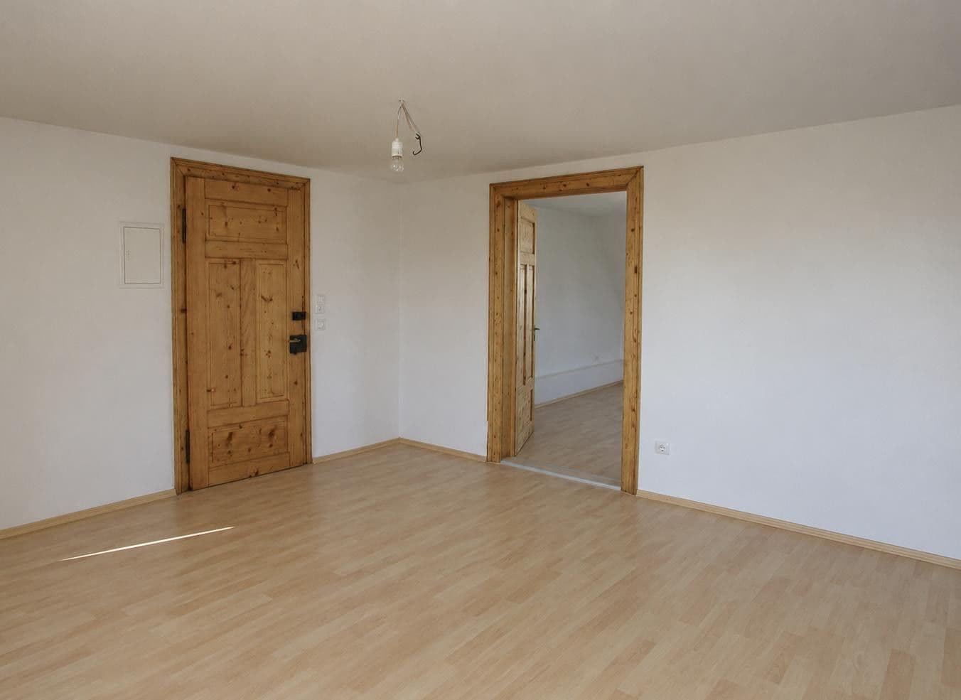 Prenájom bytu 2-izbový 40 m², Nünchen, Bavorsko Prenájom bytu 2-izbový 40 m², Nünchen, Bavorsko