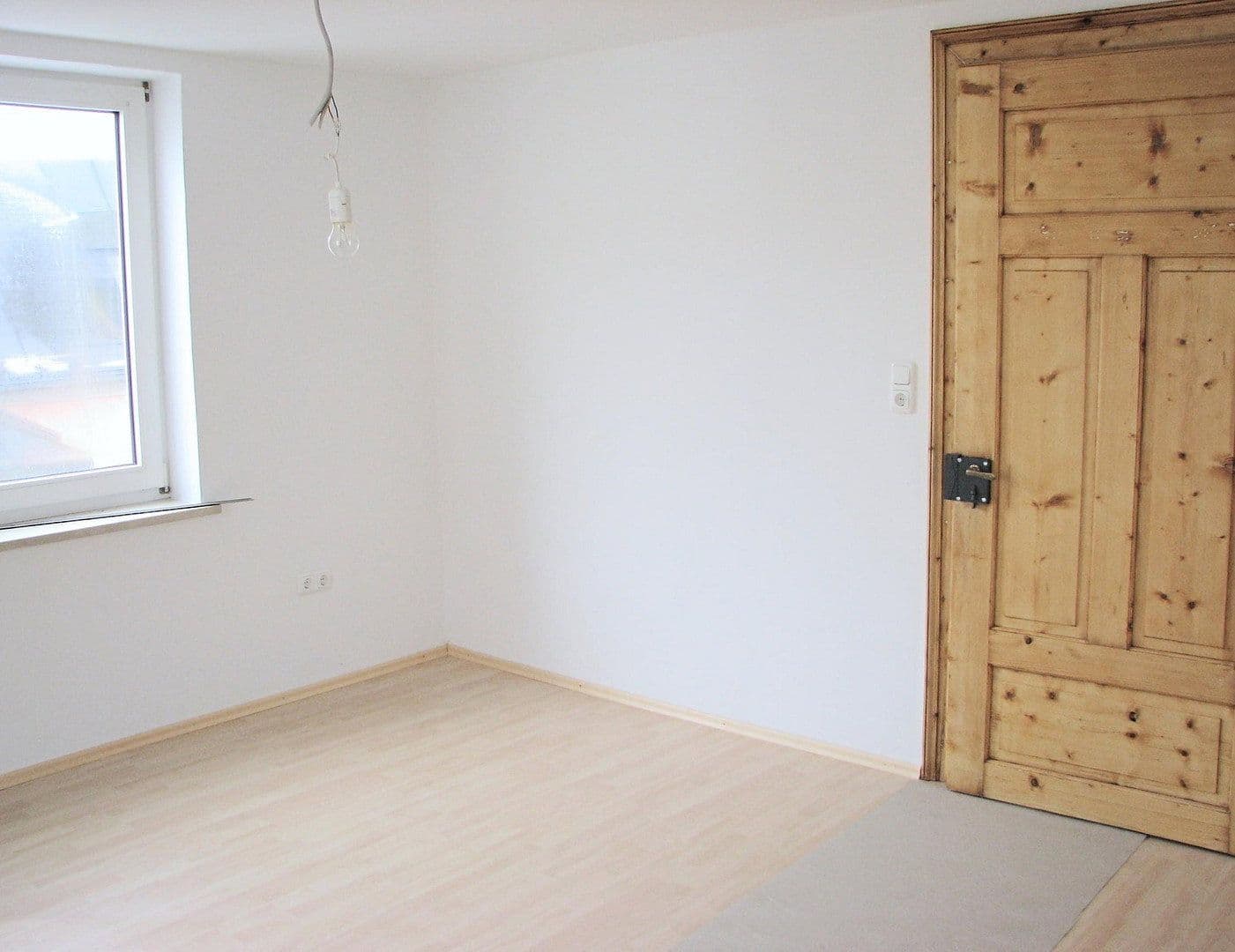 Prenájom bytu 2-izbový 40 m², Nünchen, Bavorsko Prenájom bytu 2-izbový 40 m², Nünchen, Bavorsko