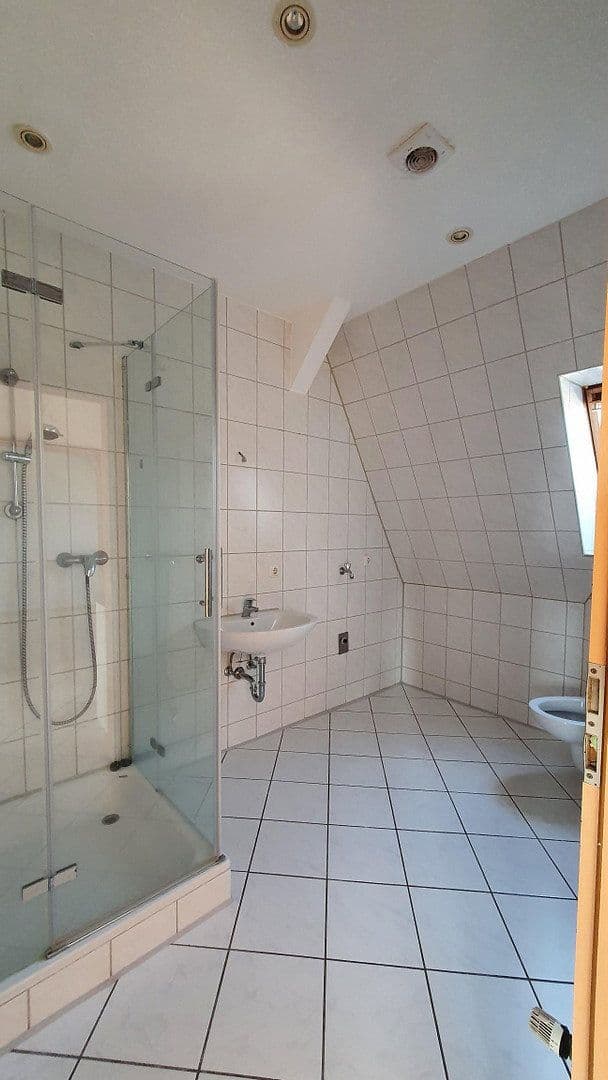 Predaj domu 586 m², pozemok 304 m², Bremerhaven, Brémy Predaj domu 586 m², pozemok 304 m², Bremerhaven, Brémy