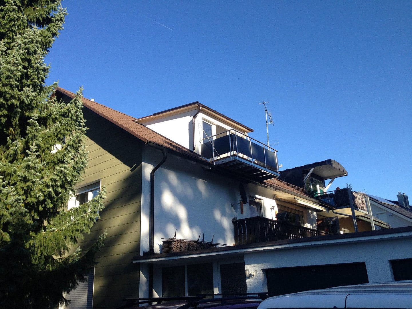 Prenájom bytu 3-izbový 80 m², Markgrafenstr. 24, München, Bavorsko Prenájom bytu 3-izbový 80 m², Markgrafenstr. 24, München, Bavorsko