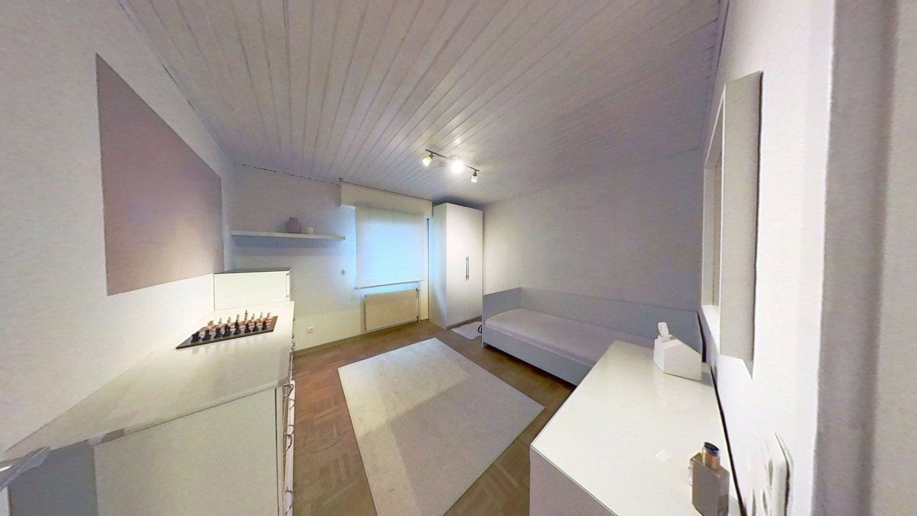 Predaj domu 144 m², pozemok 606 m², Reinheim, Hesensko Predaj domu 144 m², pozemok 606 m², Reinheim, Hesensko